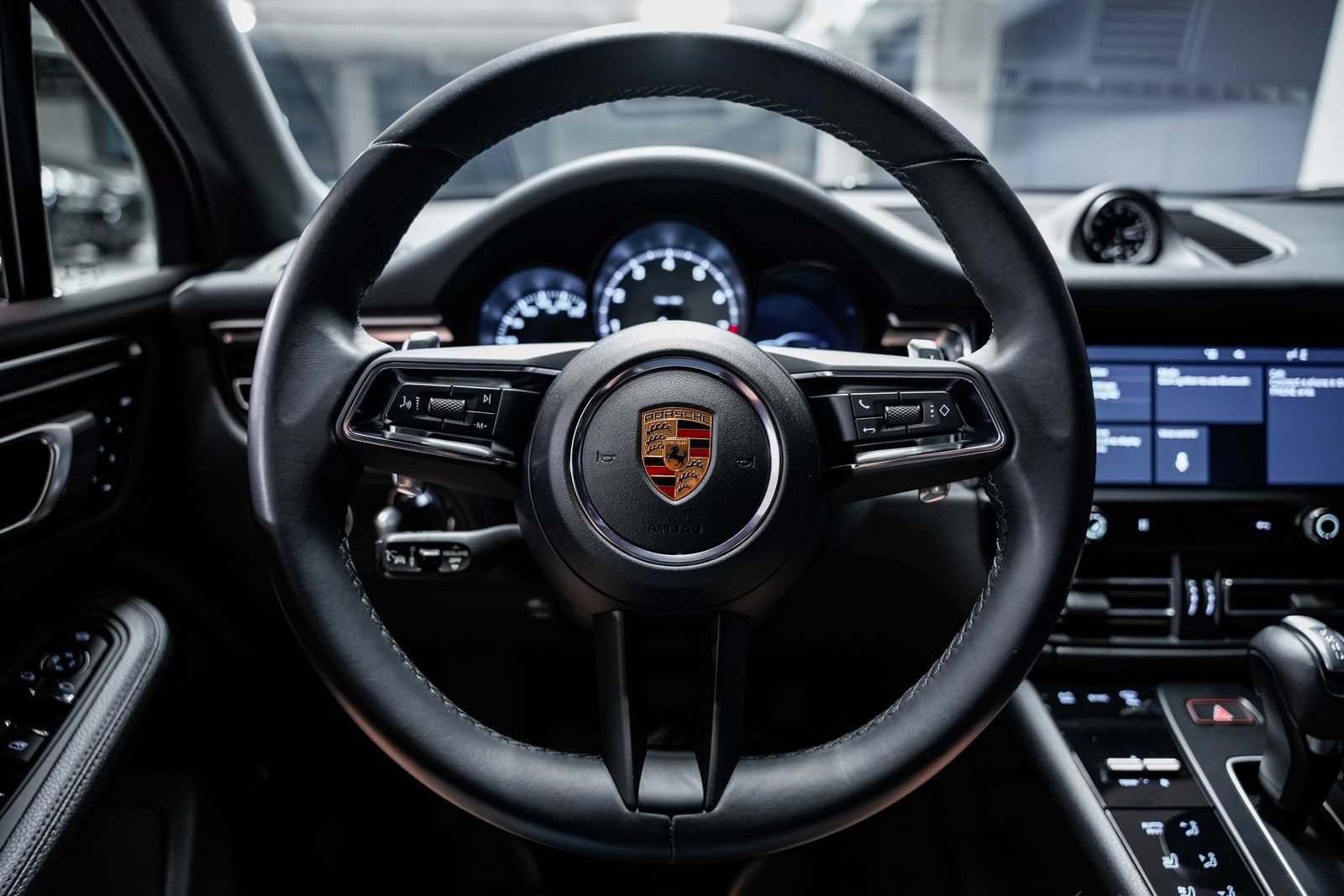 Used 2023 Porsche Macan S w/ Premium Package Plus AWD/4WD image 10