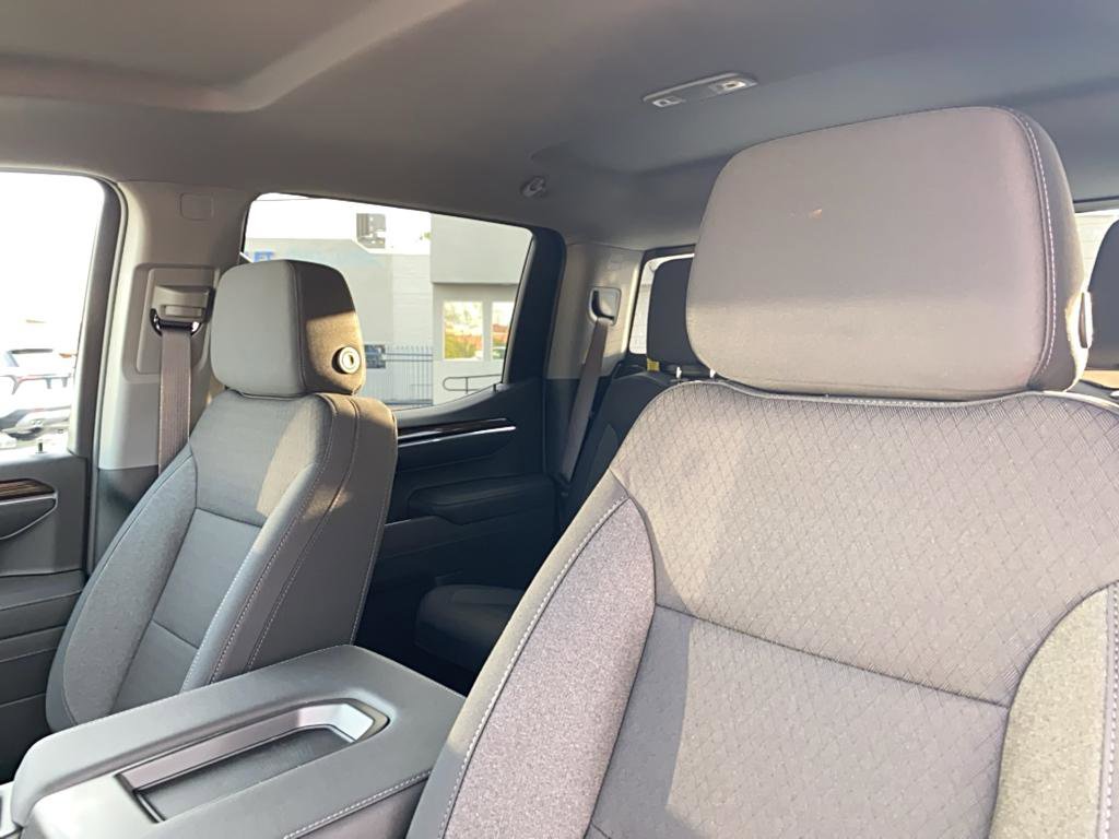 Used 2025 Chevrolet Silverado 1500 LT w/ Convenience Package II image 27