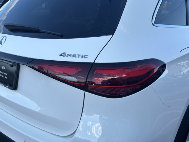 Used 2023 Mercedes-Benz GLC 300 4MATIC image 38