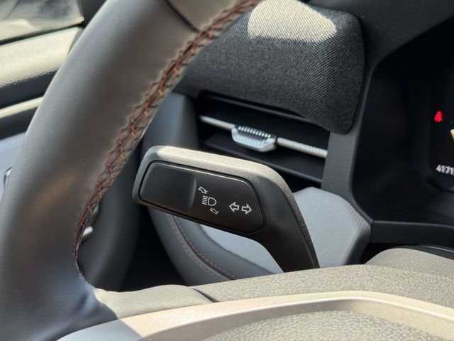 Used 2026 Ford Explorer Active AWD/4WD image 27