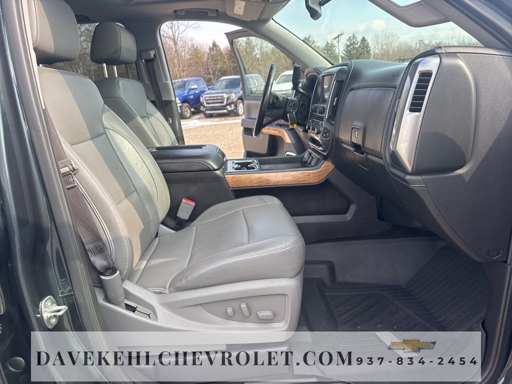 Used 2017 Chevrolet Silverado 1500 LTZ w/ Sport Package image 45
