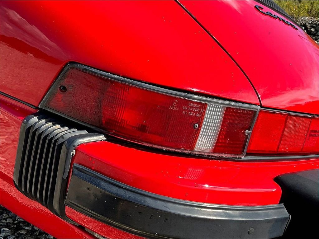 Used 1988 Porsche 911 Carrera image 28