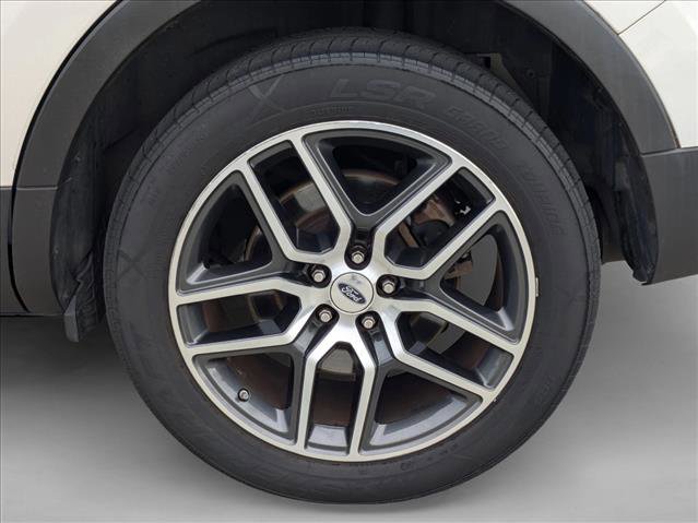 Used 2016 Ford Explorer Sport w/ Equipment Group 401A image 27