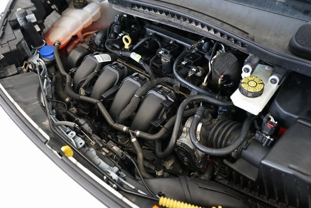 Used 2020 Ford Transit Connect XL image 45