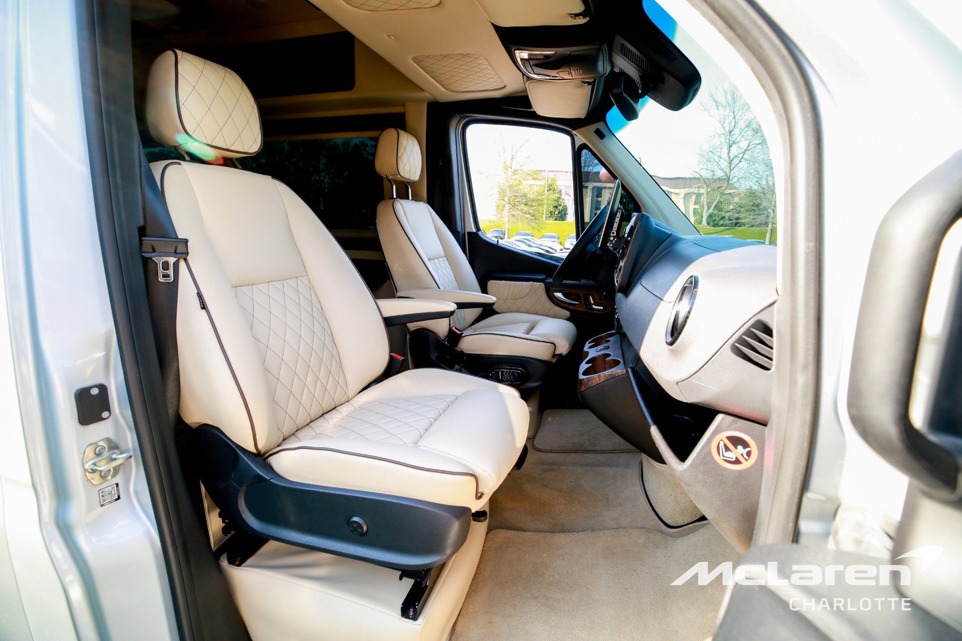 Used 2021 Mercedes-Benz Sprinter 3500 image 18