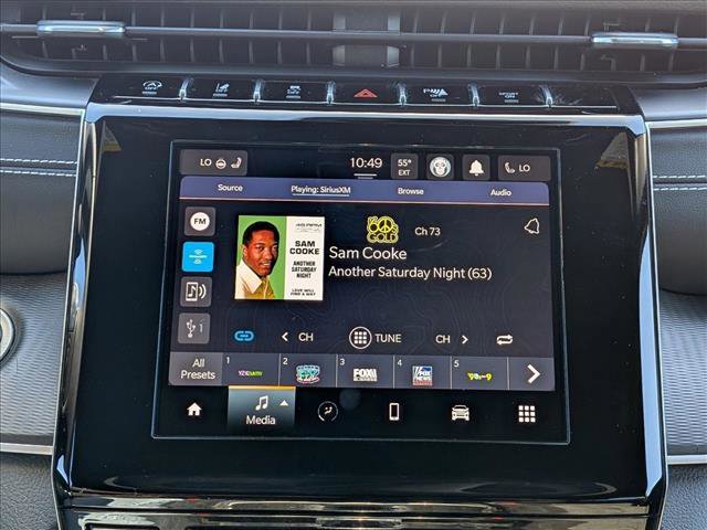 Used 2023 Jeep Grand Cherokee L Laredo AWD/4WD image 13