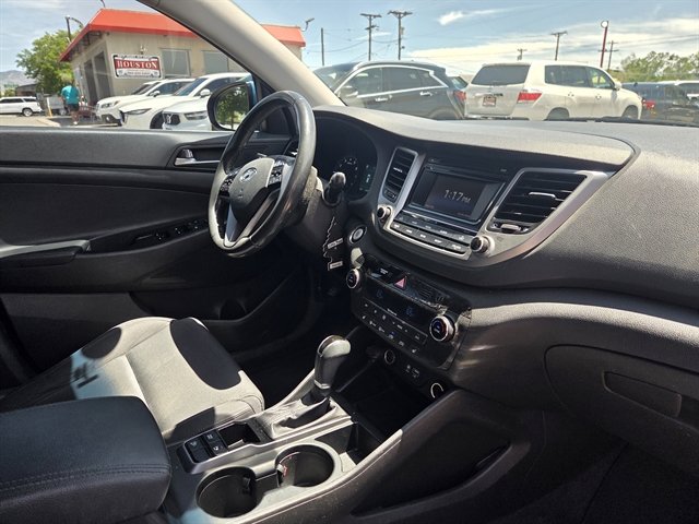 Used 2017 Hyundai Tucson Value FWD image 6