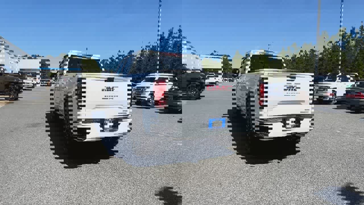 New 2026 GMC Sierra 1500 Elevation image 7