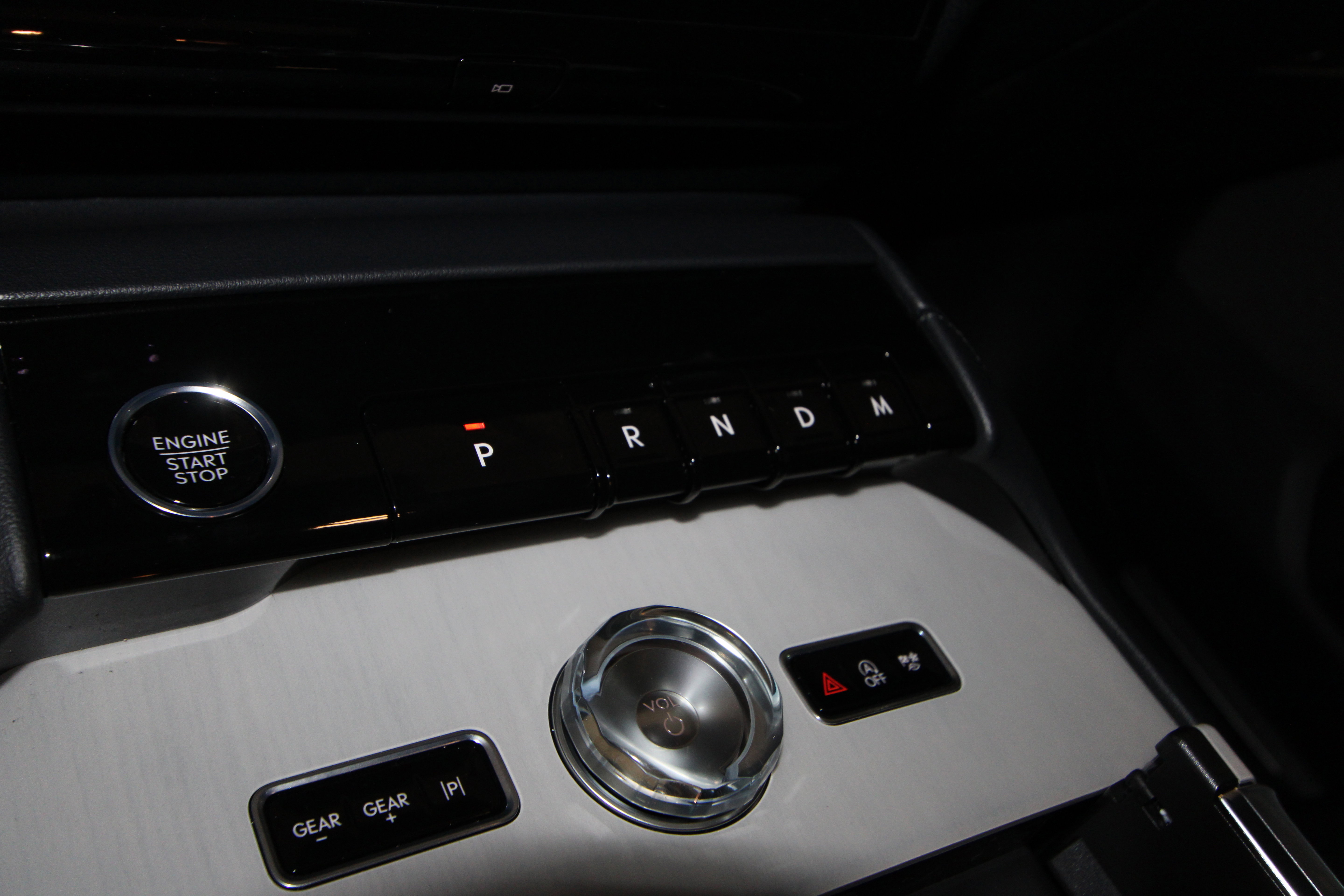 New 2026 Lincoln Navigator L Reserve w/ Jet Appearance Package image 14