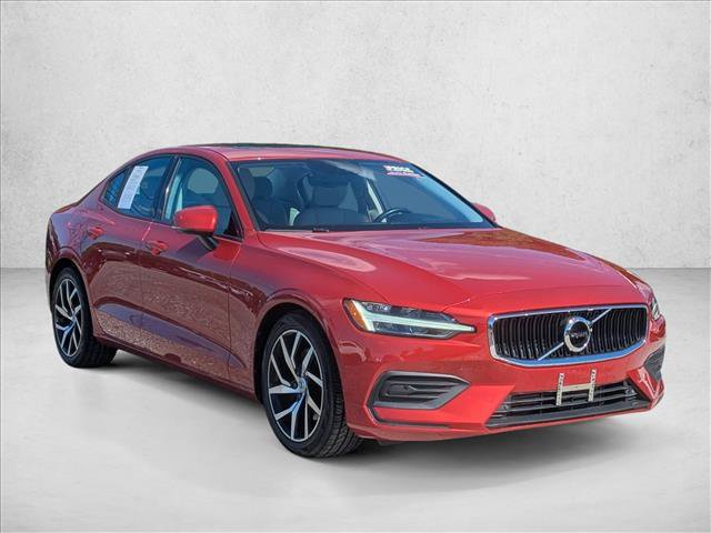 Used 2019 Volvo S60 T5 Momentum w/ Premium Package FWD image 3