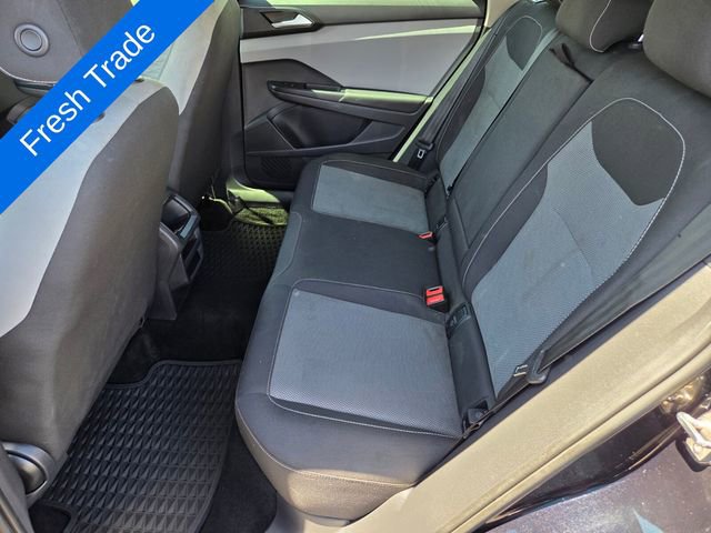 Certified 2022 Volkswagen Taos S FWD image 12