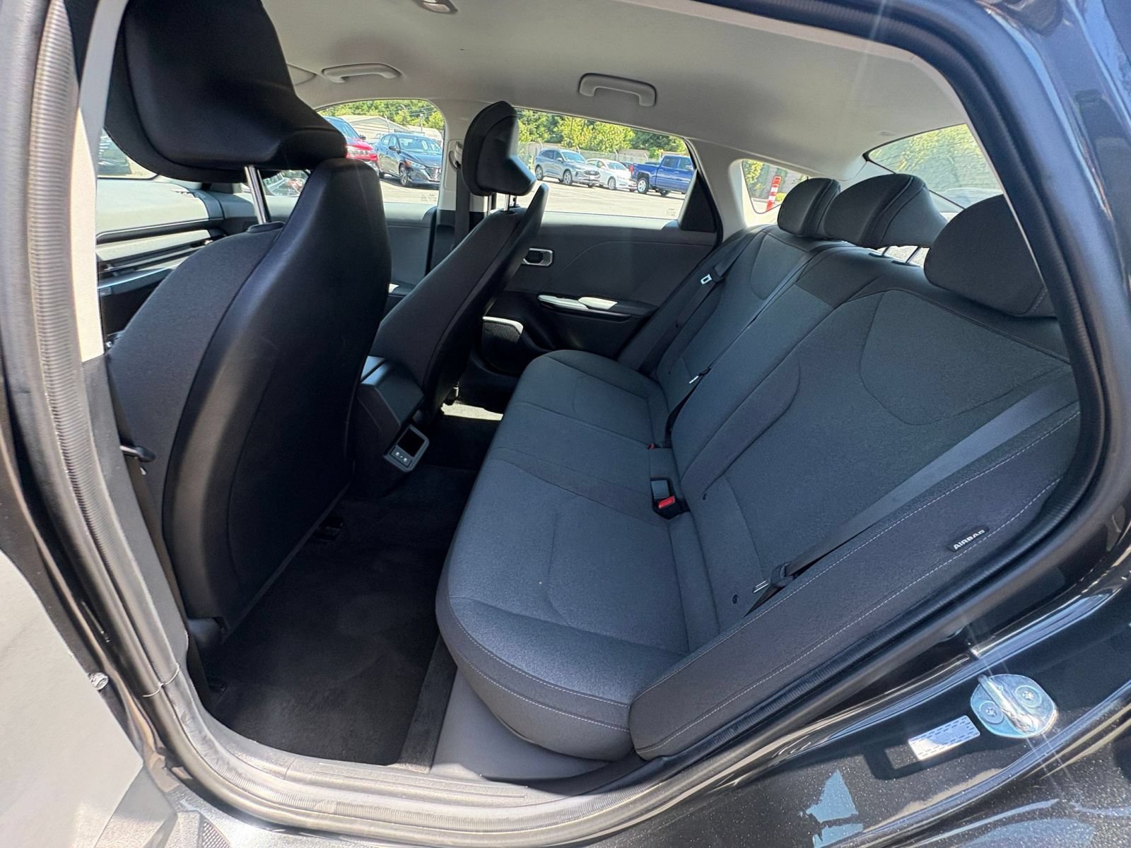 Used 2025 Kia K4 FWD image 25
