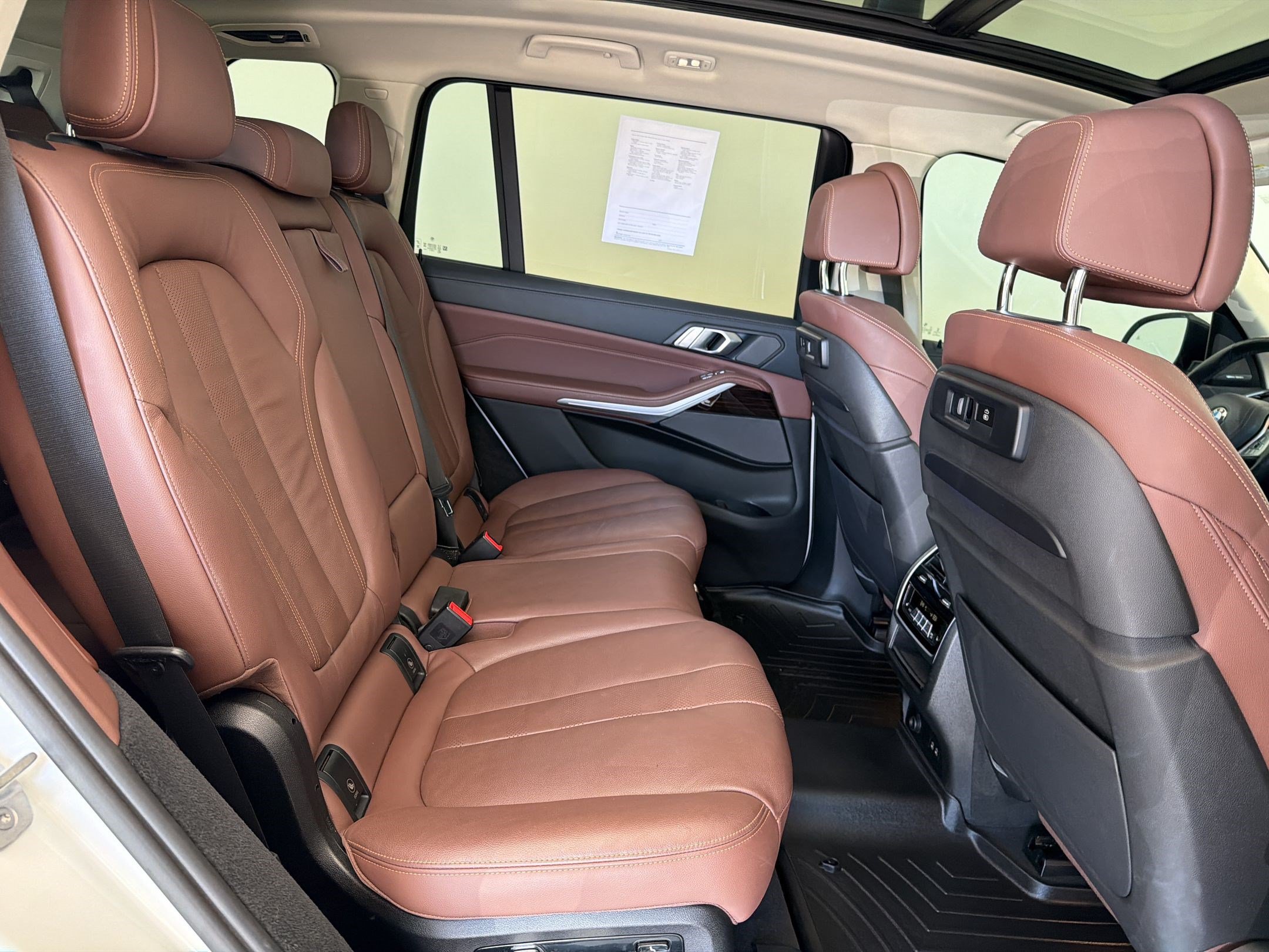 Used 2020 BMW X7 M50i AWD/4WD image 30
