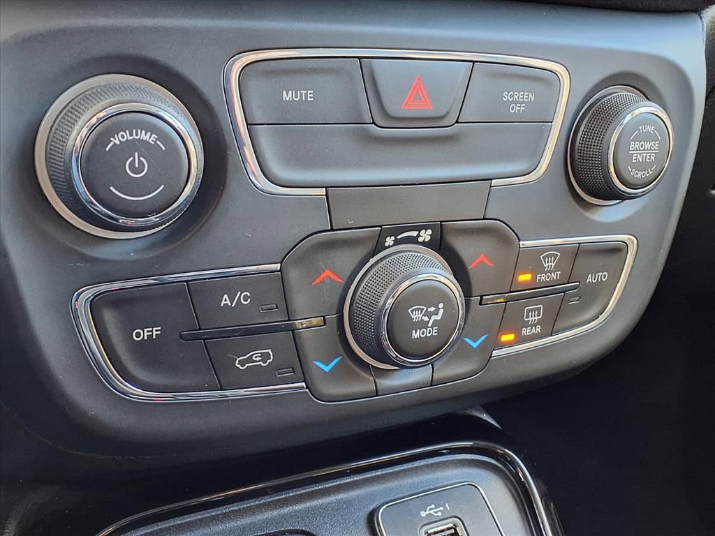 Used 2020 Jeep Compass Limited image 25