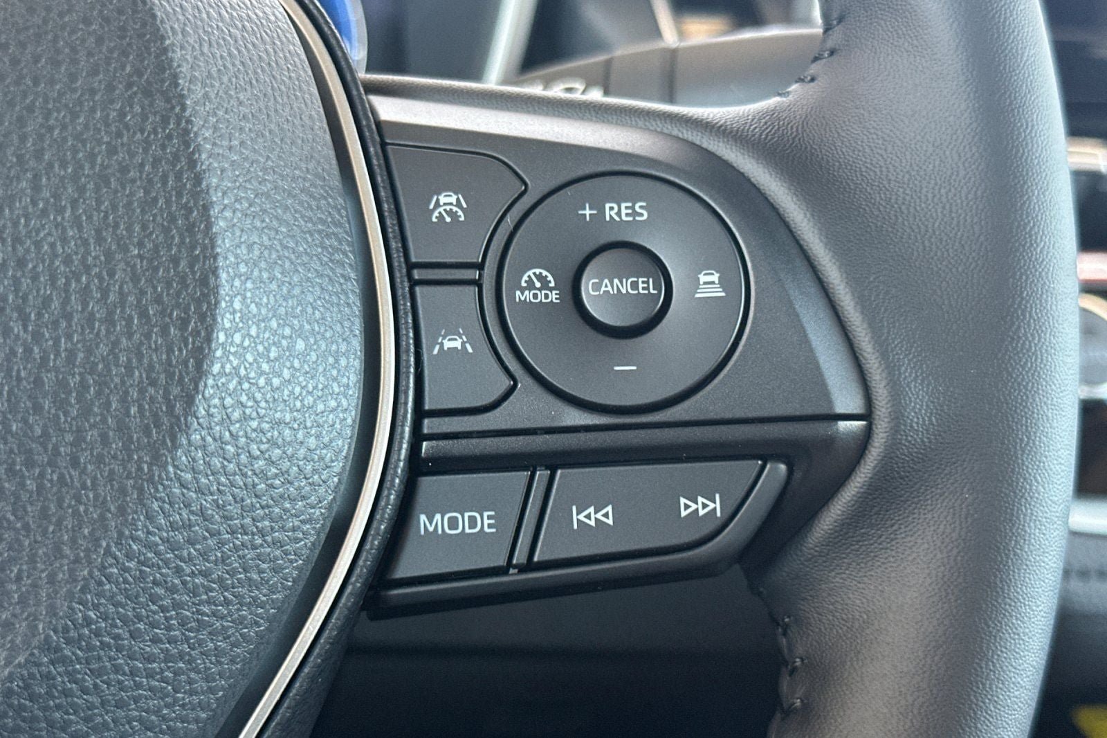 New 2026 Toyota Corolla XLE FWD image 27