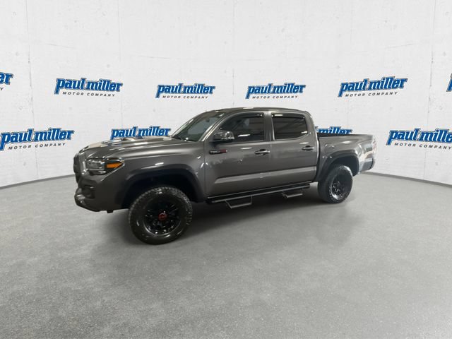 Used 2021 Toyota Tacoma TRD Pro AWD/4WD image 5