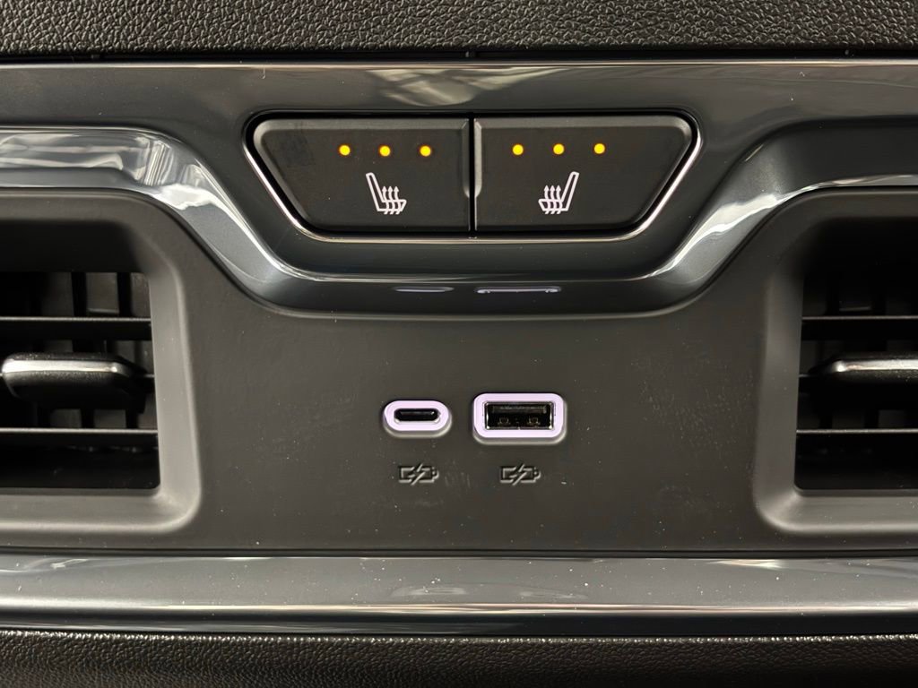 New 2026 GMC Sierra 1500 SLT w/ SLT Premium Package image 6