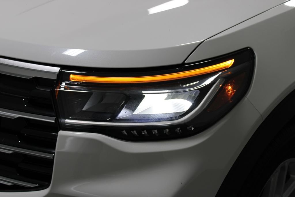 New 2026 Ford Explorer Active image 50