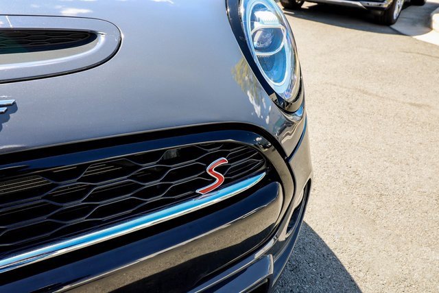 Used 2019 MINI Cooper S image 21