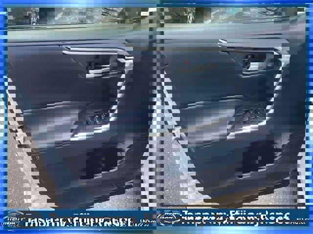 Used 2023 Toyota RAV4 XLE image 16