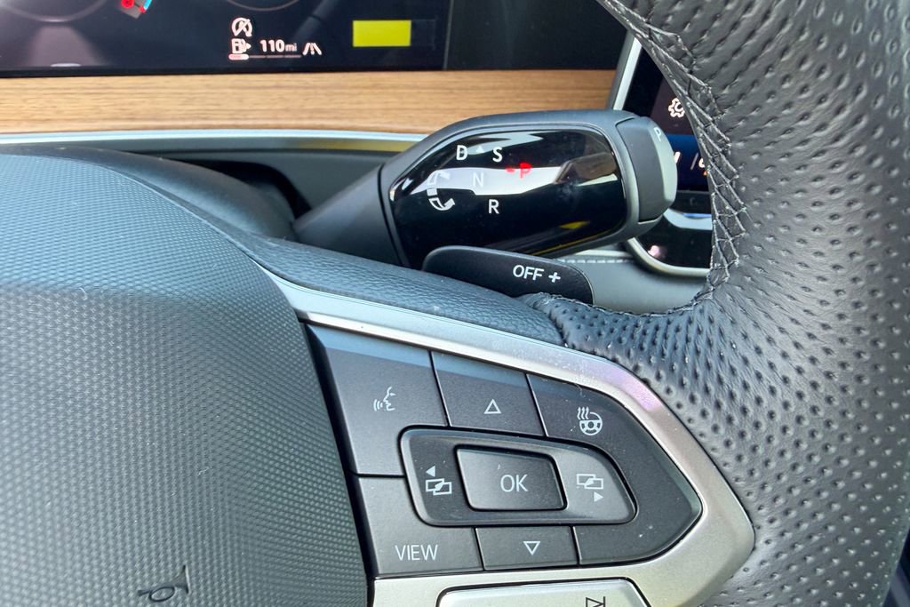 New 2026 Volkswagen Tiguan SEL R-Line image 18