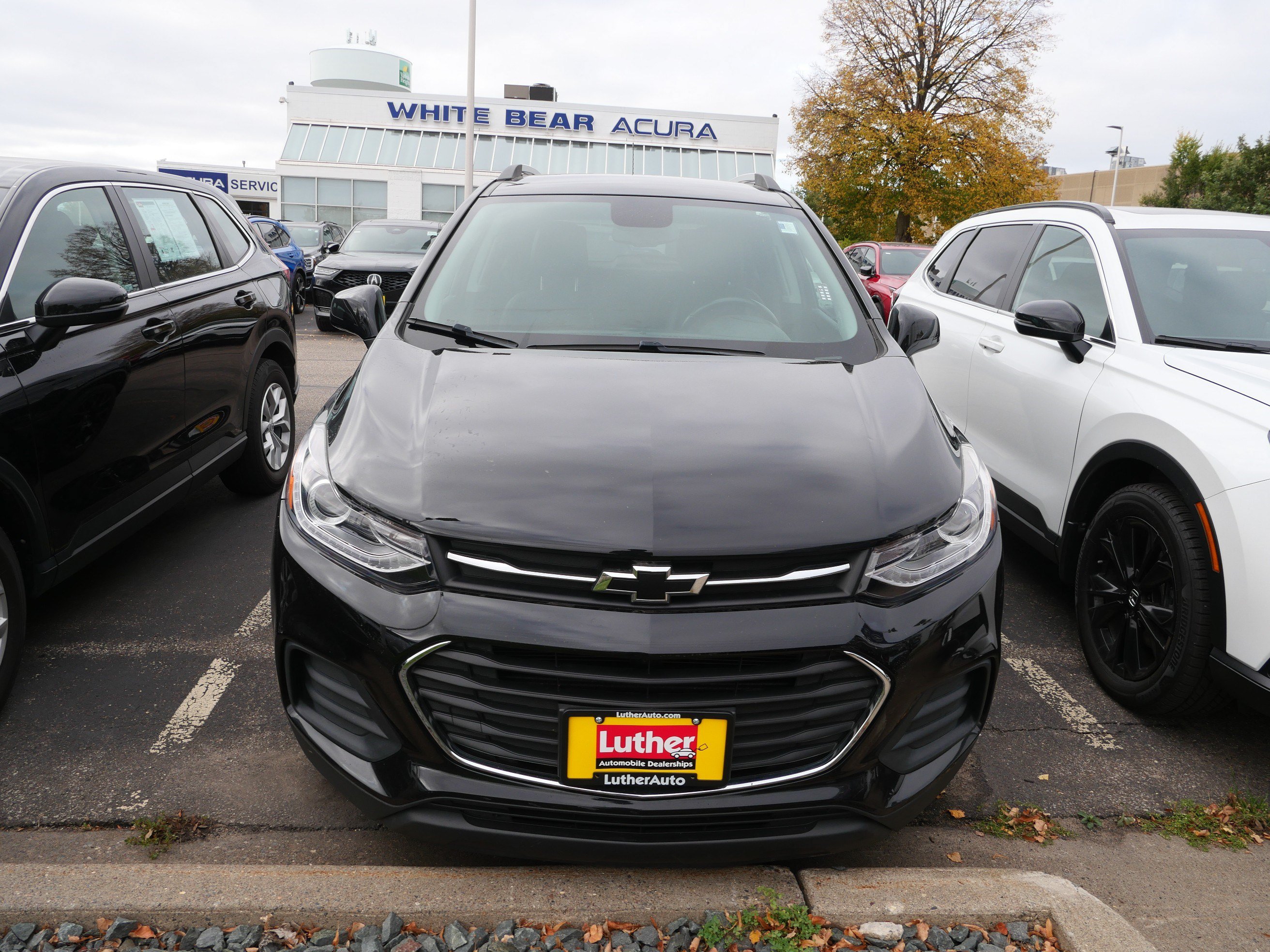 Used 2021 Chevrolet Trax LT w/ Driver Confidence Package AWD/4WD image 2