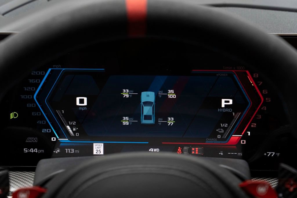 Used 2023 BMW XM image 22