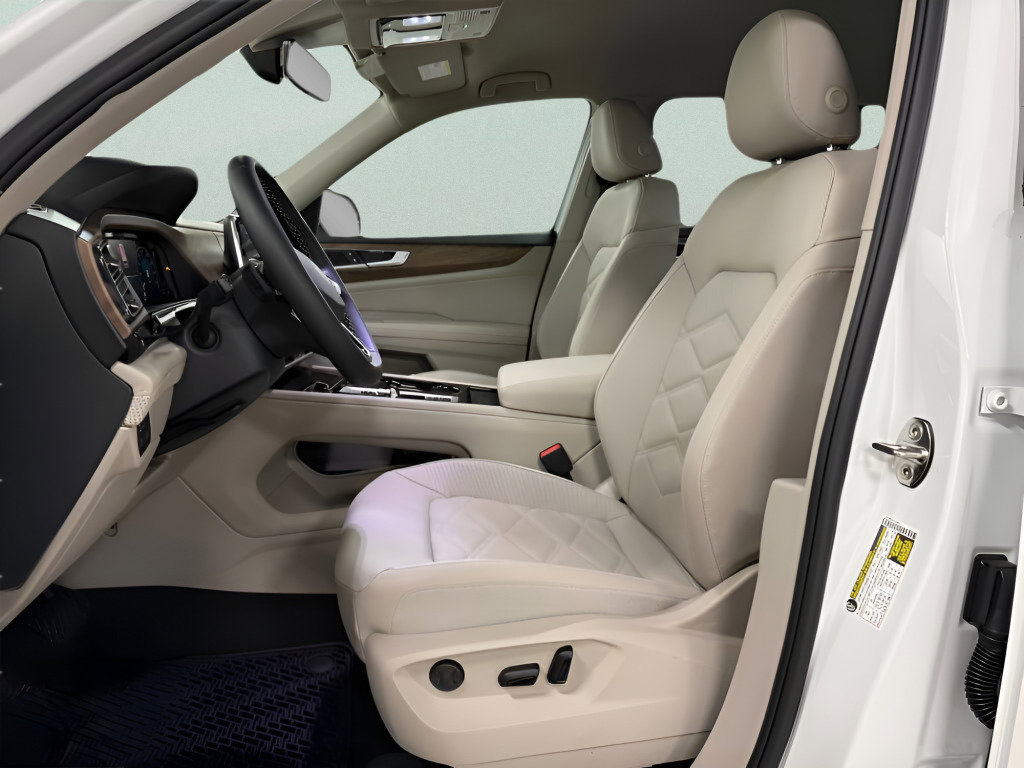 New 2026 Volkswagen Atlas SE image 17