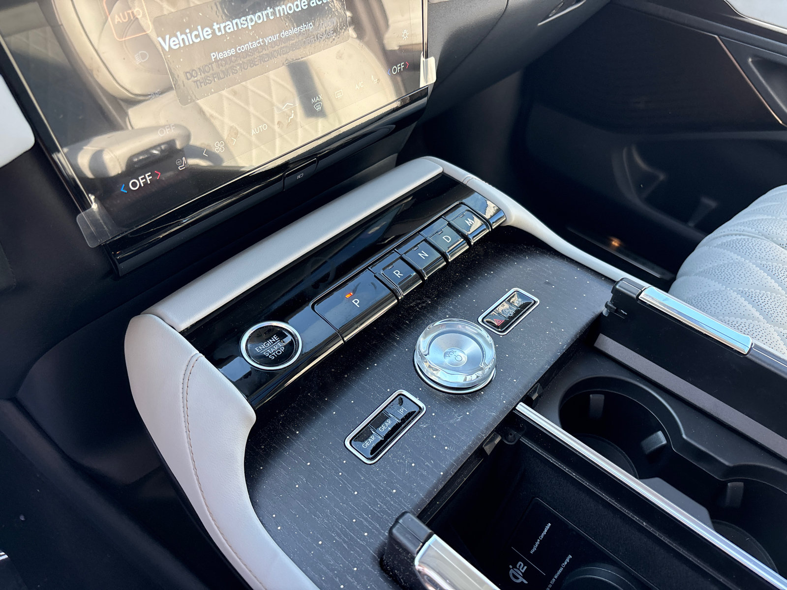 New 2027 Lincoln Navigator L Black Label w/ Black Label Special Edition AWD/4WD image 22