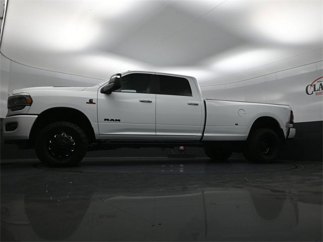 Used 2024 RAM 3500 Laramie w/ Night Edition image 23