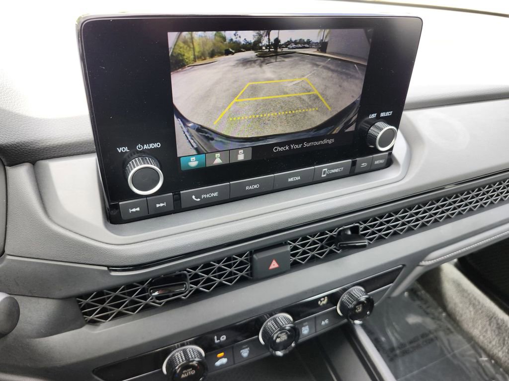 Used 2025 Honda Accord LX image 29