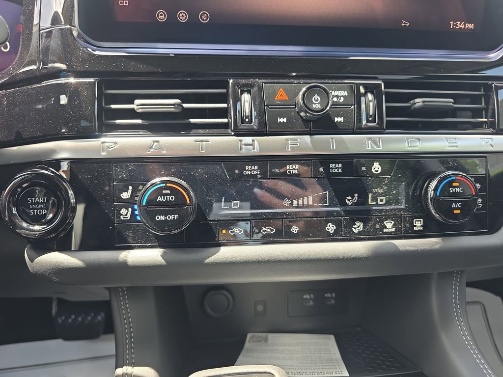 New 2026 Nissan Pathfinder Platinum AWD/4WD image 23