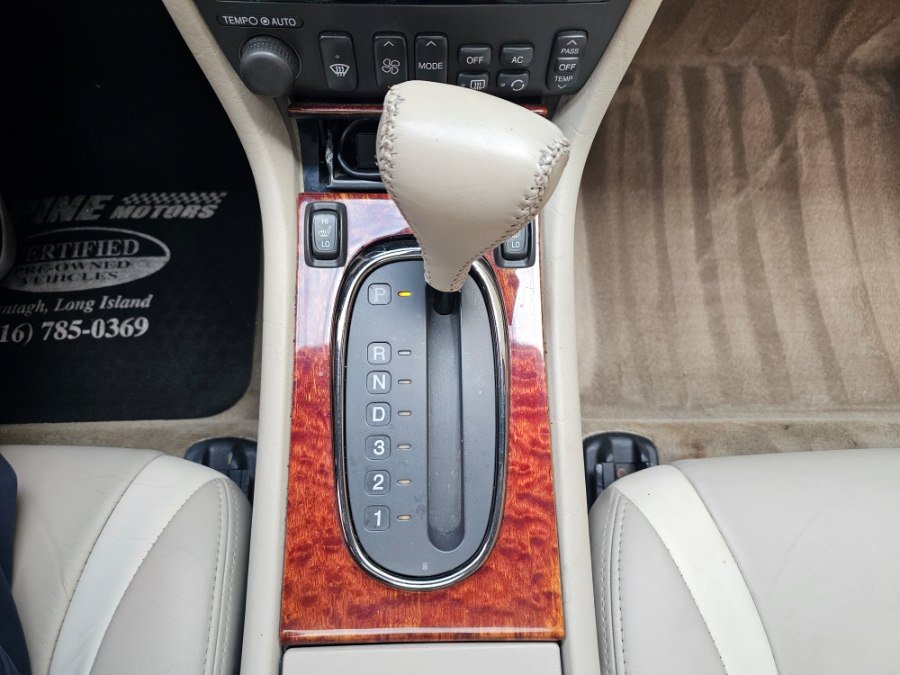 Used 2002 Cadillac Eldorado Collector's Edition FWD image 19