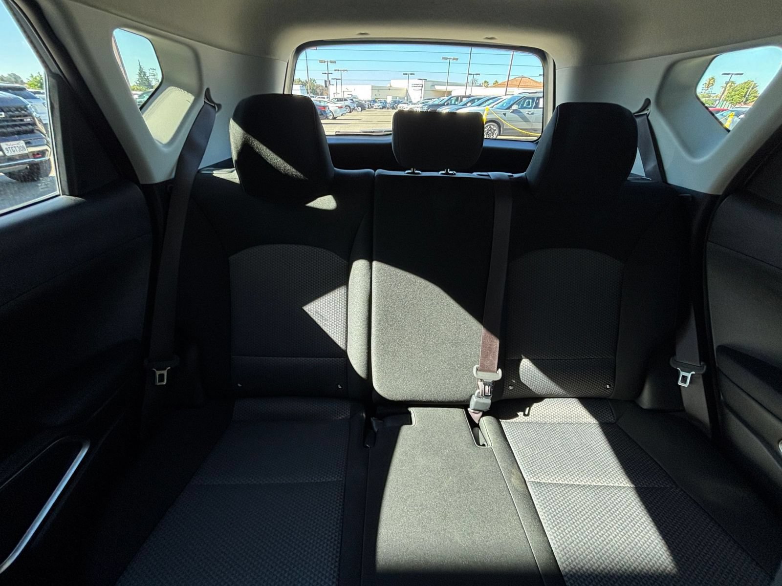 Used 2025 Kia Soul LX w/ LX Technology Package FWD image 36