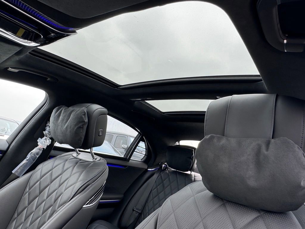 Used 2024 Mercedes-Benz S 580 4MATIC Sedan image 21