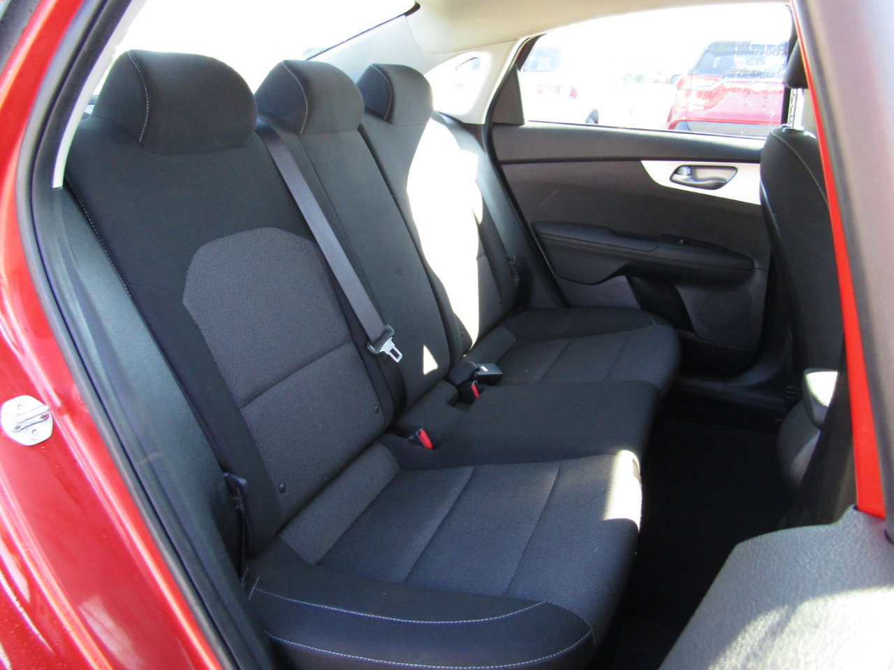 Used 2022 Kia Forte LXS w/ LXS Technology Package image 24