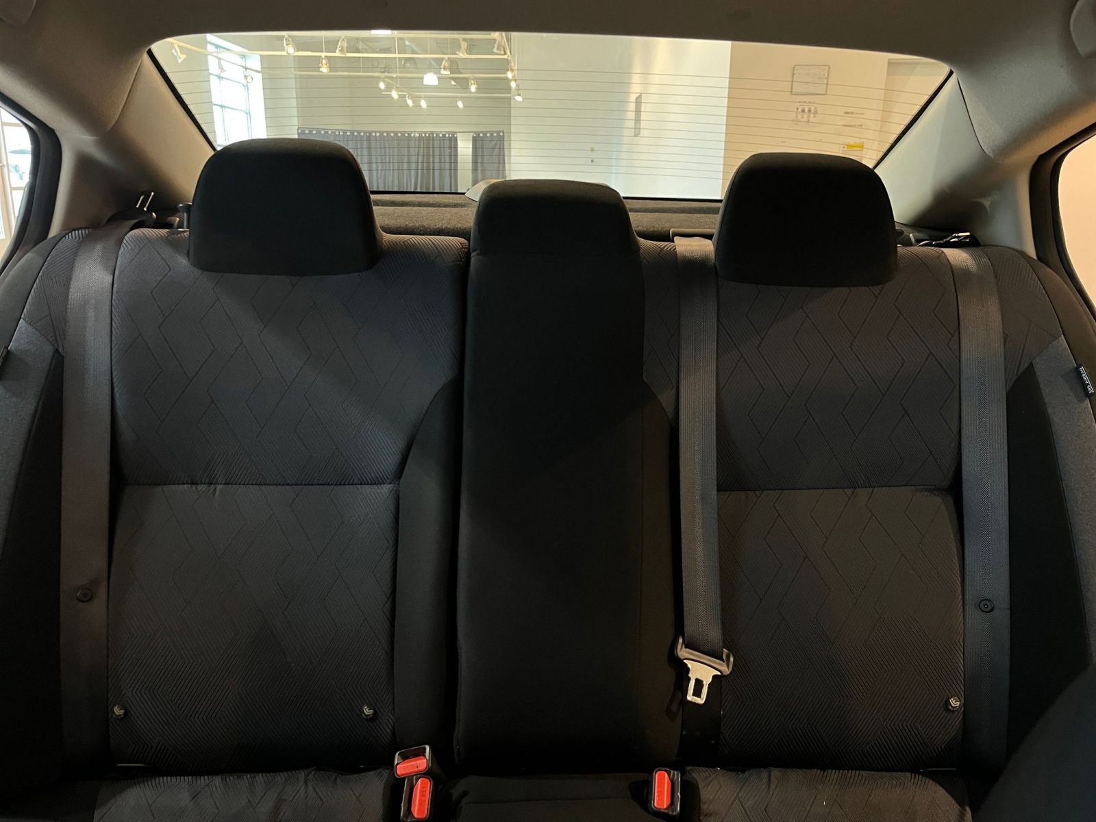 Used 2025 Nissan Versa SV image 37