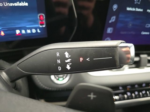 New 2026 Chevrolet Equinox LT w/ Convenience Package II image 16