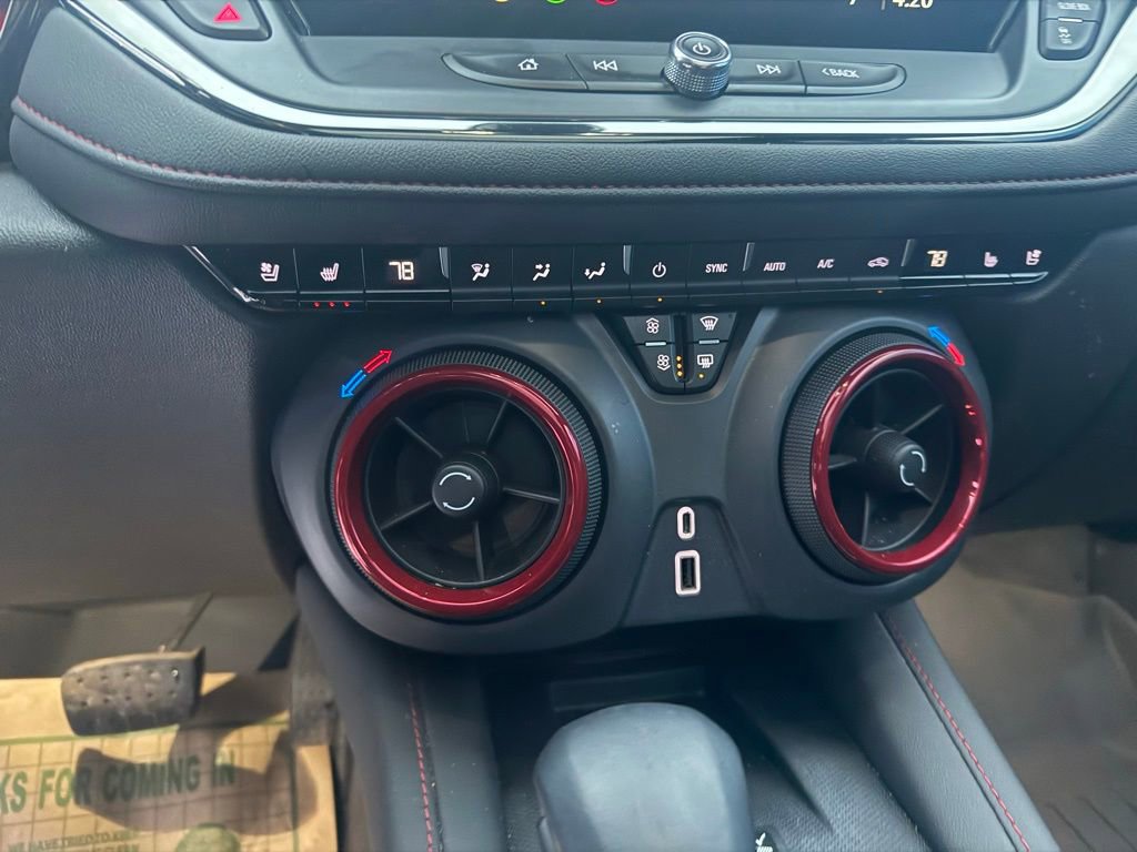 Used 2023 Chevrolet Blazer RS w/ Enhanced Convenience Package image 28