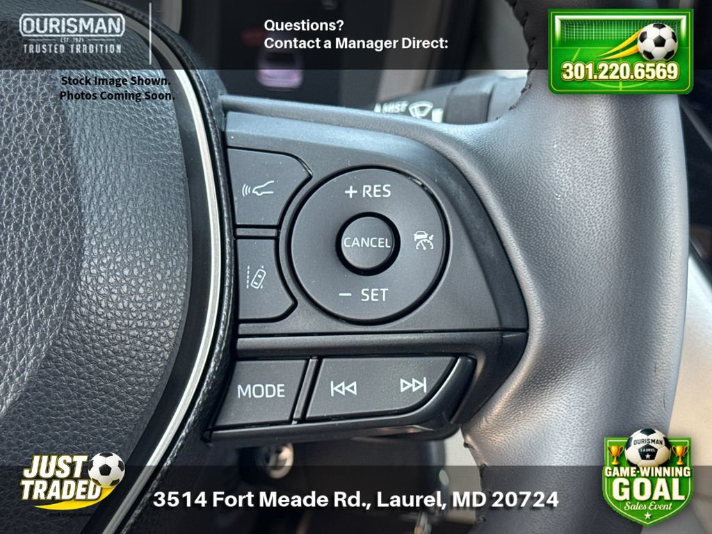 Used 2021 Toyota Corolla SE FWD image 23
