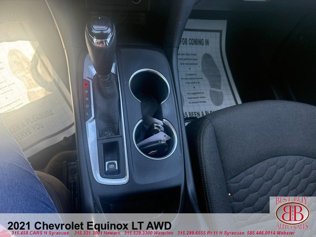 Used 2021 Chevrolet Equinox LT AWD/4WD image 17