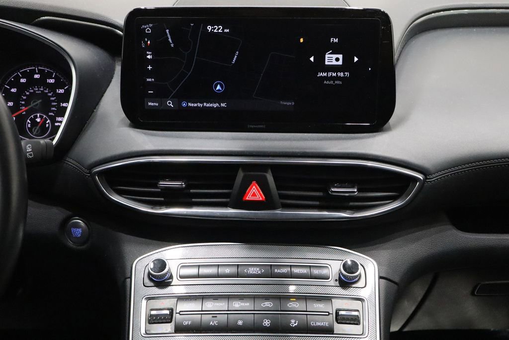 Used 2023 Hyundai Santa Fe SEL image 30