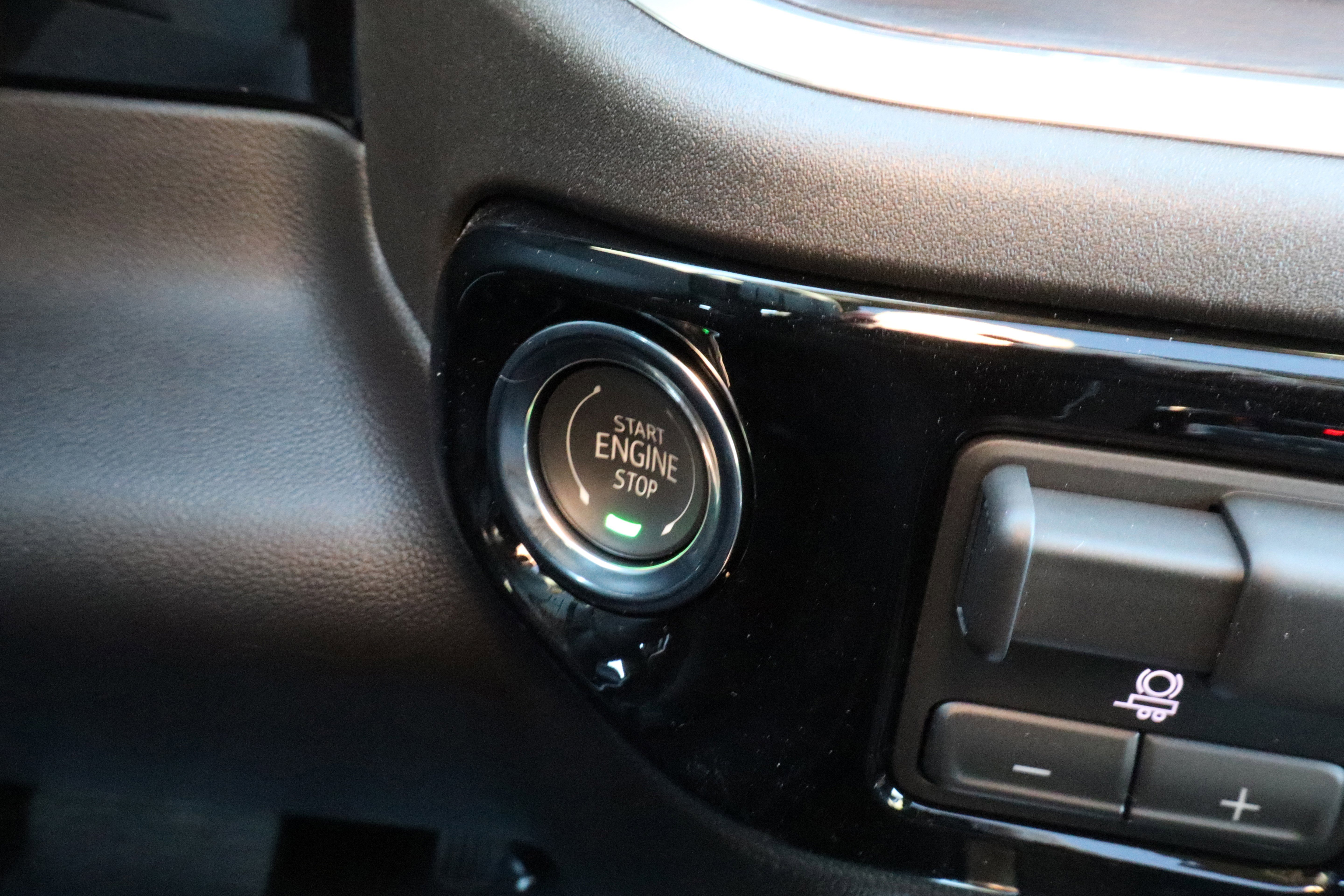 New 2026 GMC Sierra 1500 SLT w/ SLT Premium Plus Package image 21