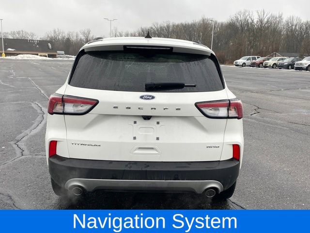 Used 2022 Ford Escape Titanium AWD/4WD image 4