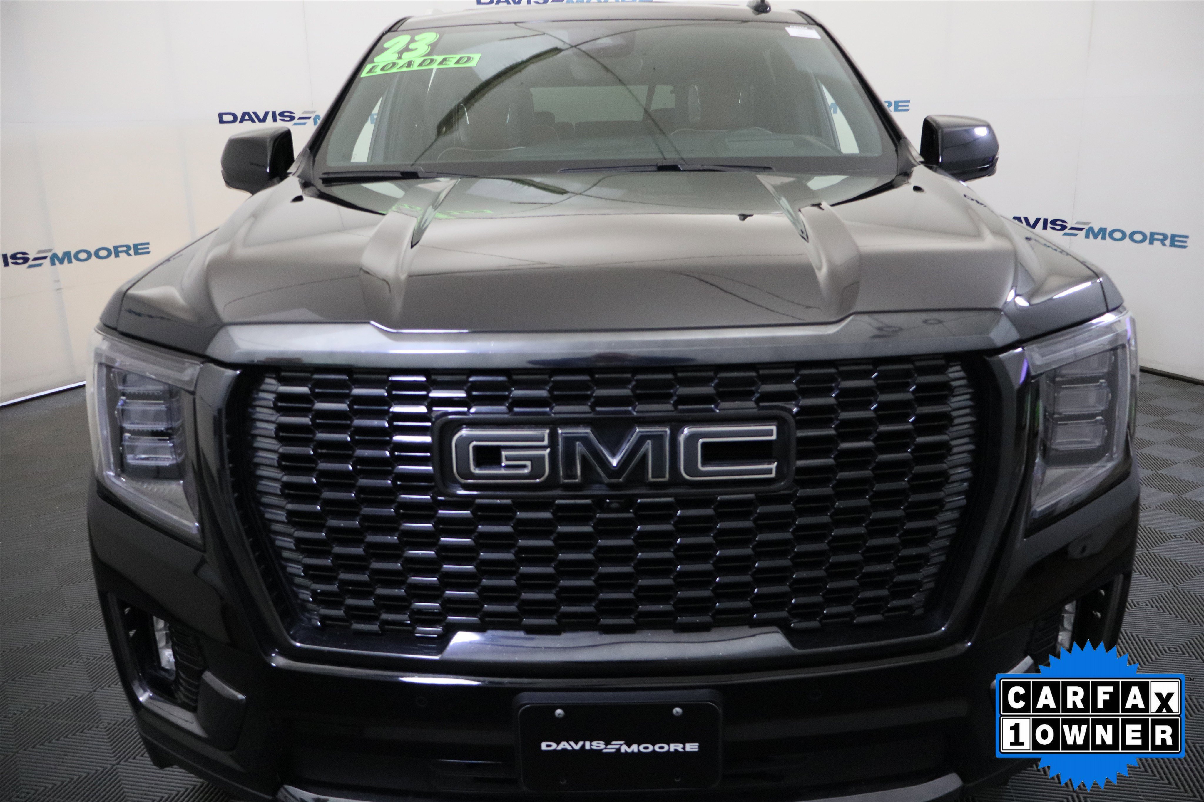 Used 2023 GMC Yukon XL Denali Ultimate AWD/4WD image 12