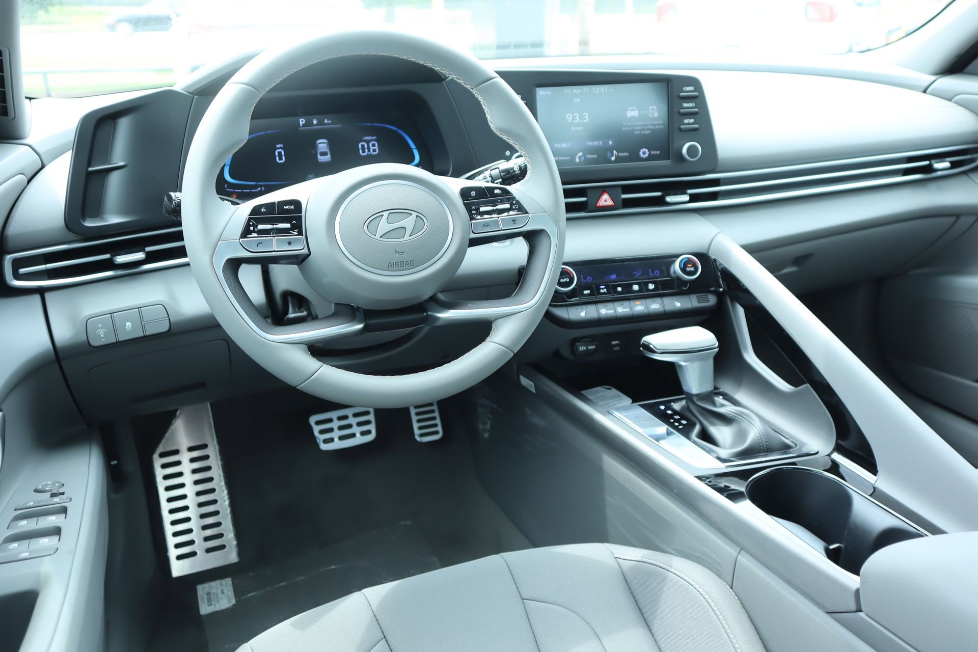 New 2026 Hyundai Elantra SEL Sport w/ Cargo Package image 2