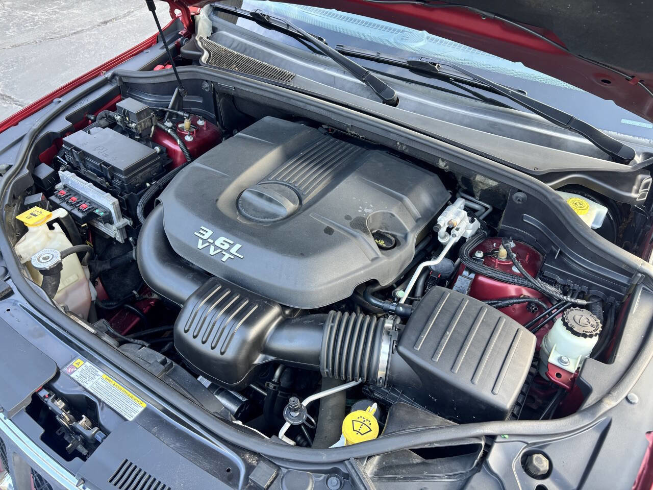 Used 2013 Jeep Grand Cherokee Overland w/ Advance Technology Group image 10