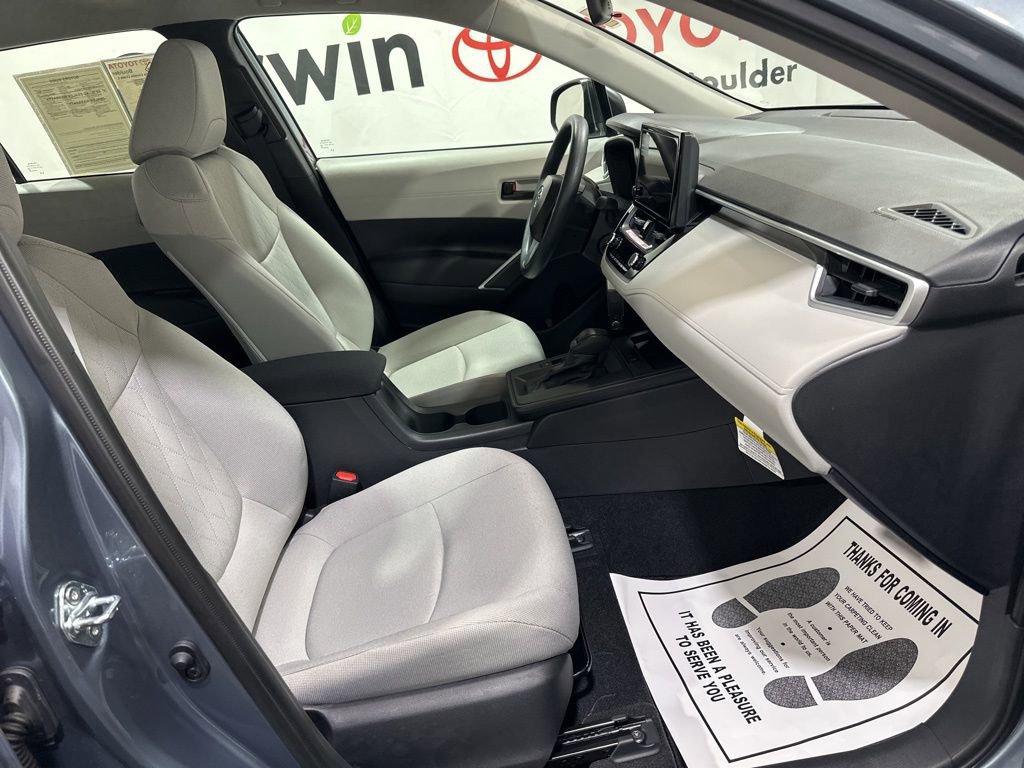 Used 2026 Toyota Corolla Cross L image 12