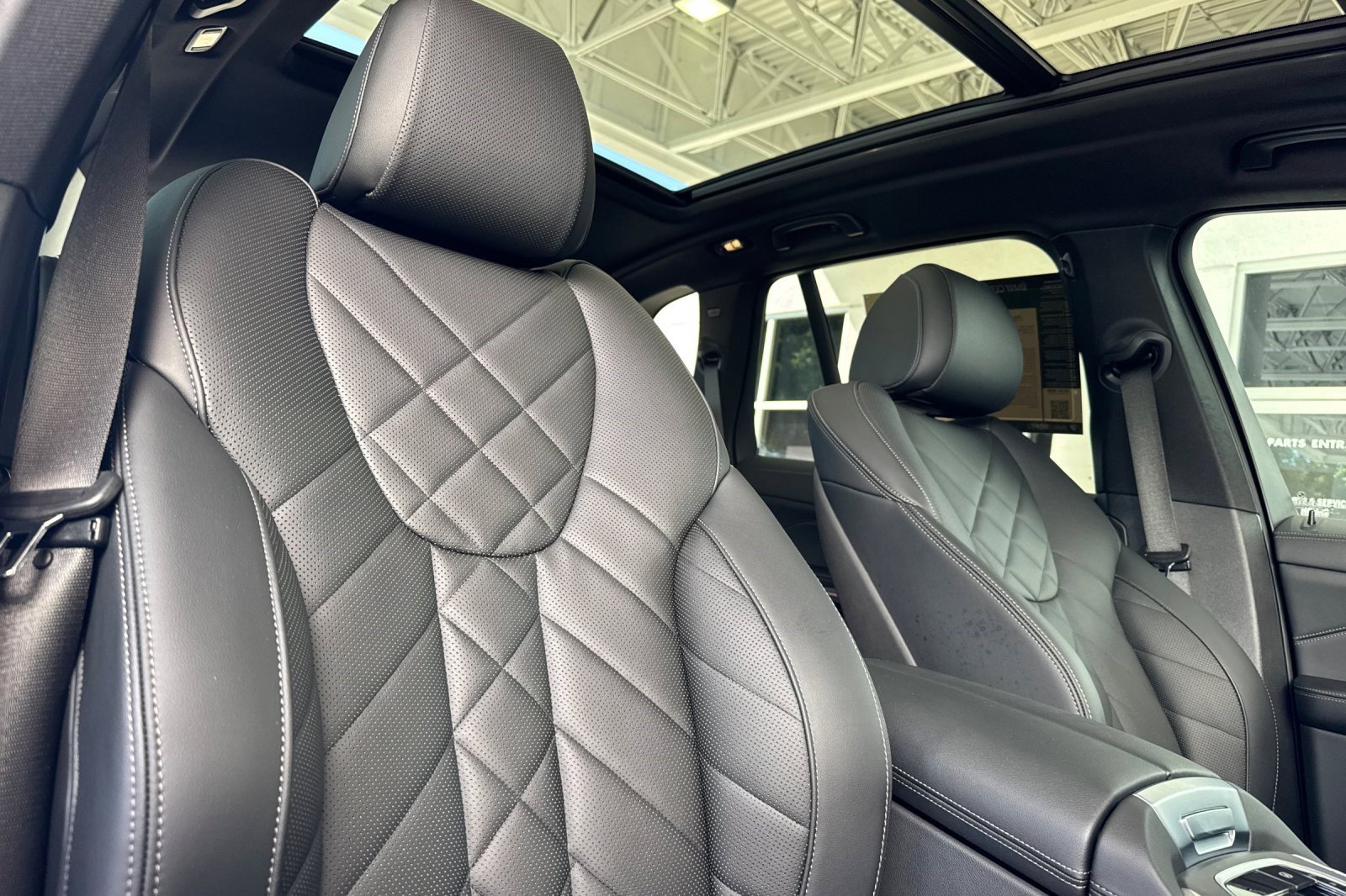 Certified 2023 BMW X5 xDrive40i w/ Premium Package AWD/4WD image 21