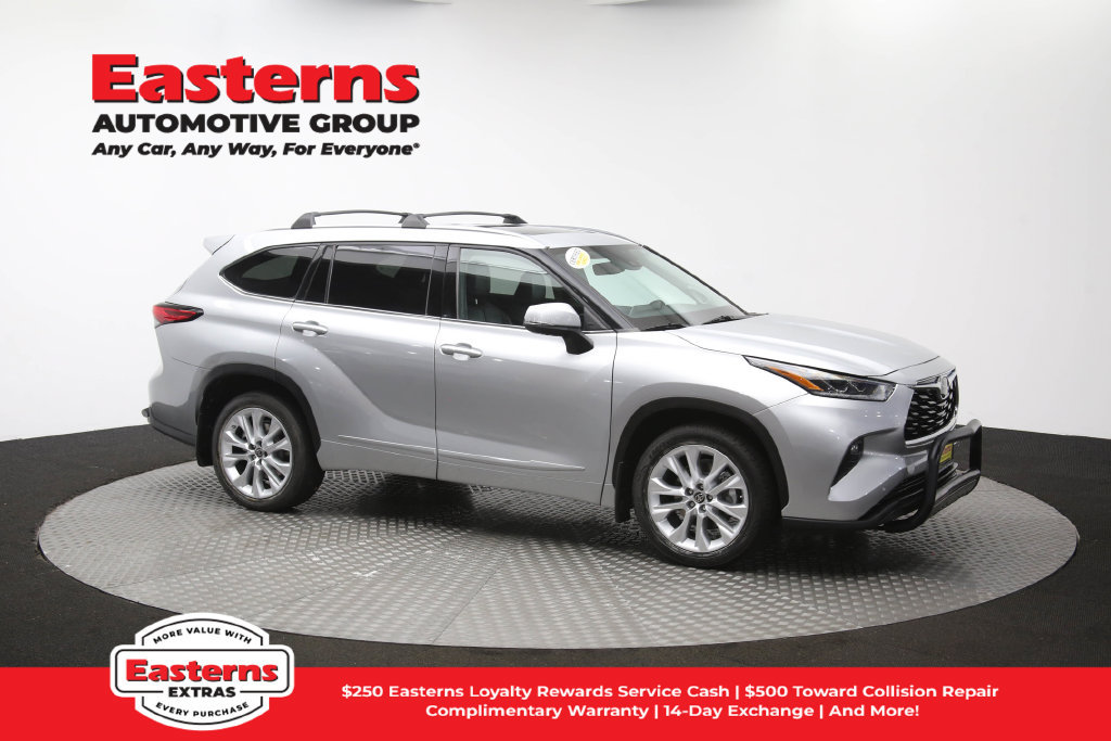 Used 2021 Toyota Highlander Limited AWD/4WD image 53